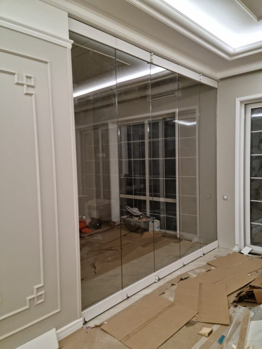 Безрамное остекление