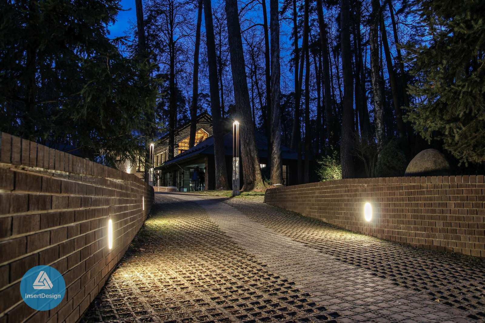 Ландшафтное освещение территории загородного дома в Архангельском, Подмосковье