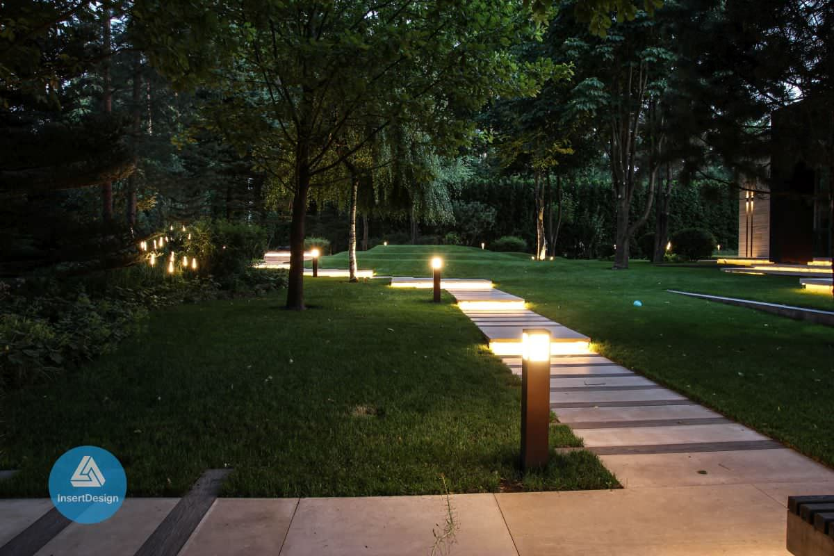 Ландшафтное освещение территории загородного дома в Николино, Подмосковье