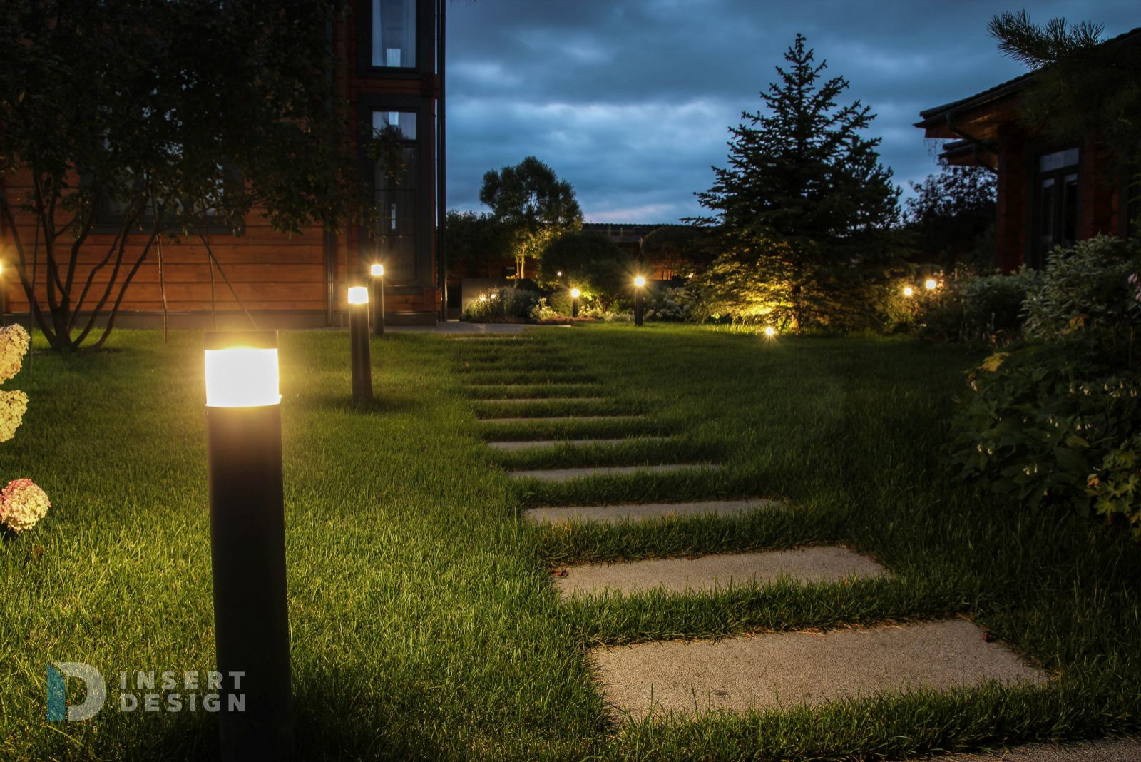 Ландшафтное освещение территории загородного дома в Степаньково, Подмосковье