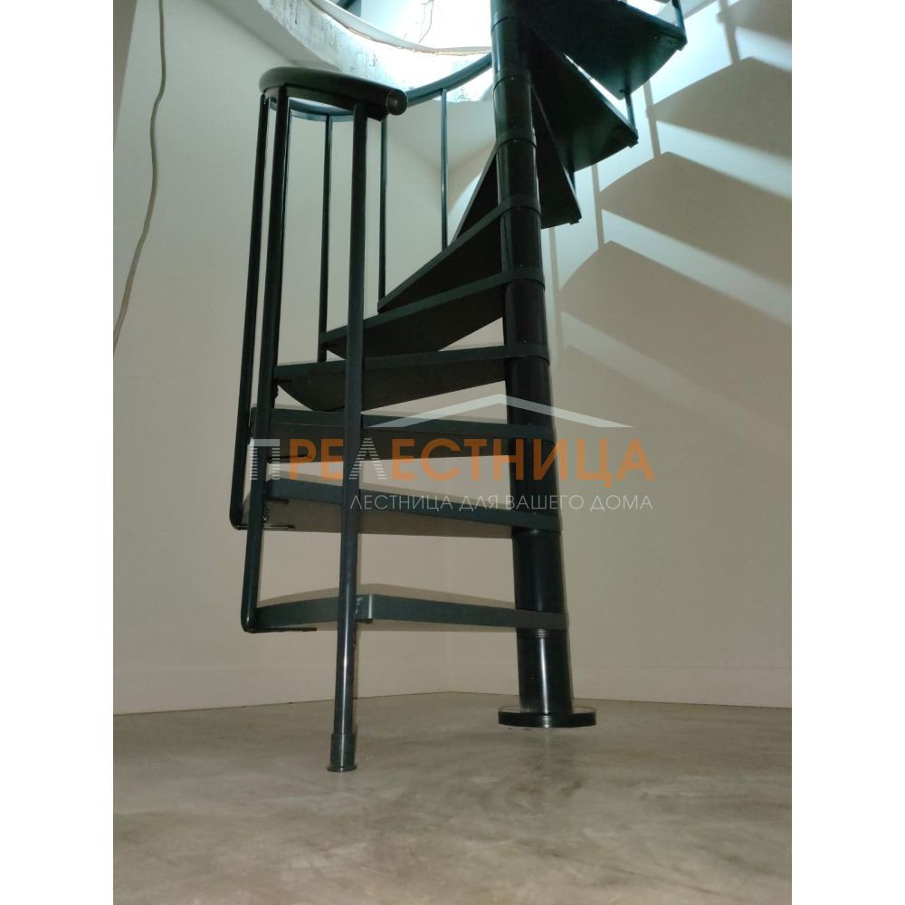 Винтовая лестница Calgary антрацит