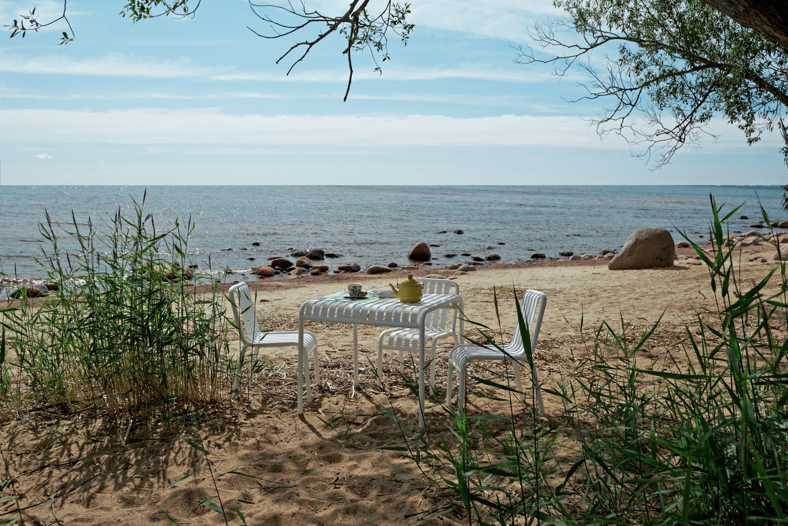 Мебель из металла