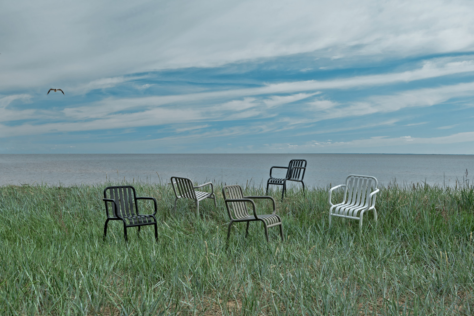 Мебель из металла