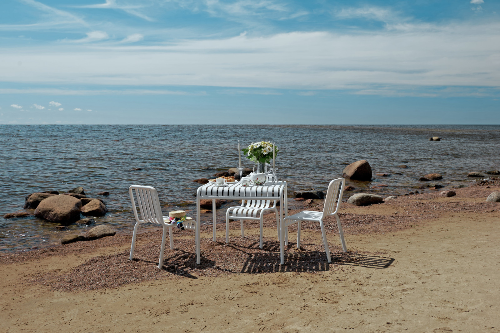 Мебель из металла