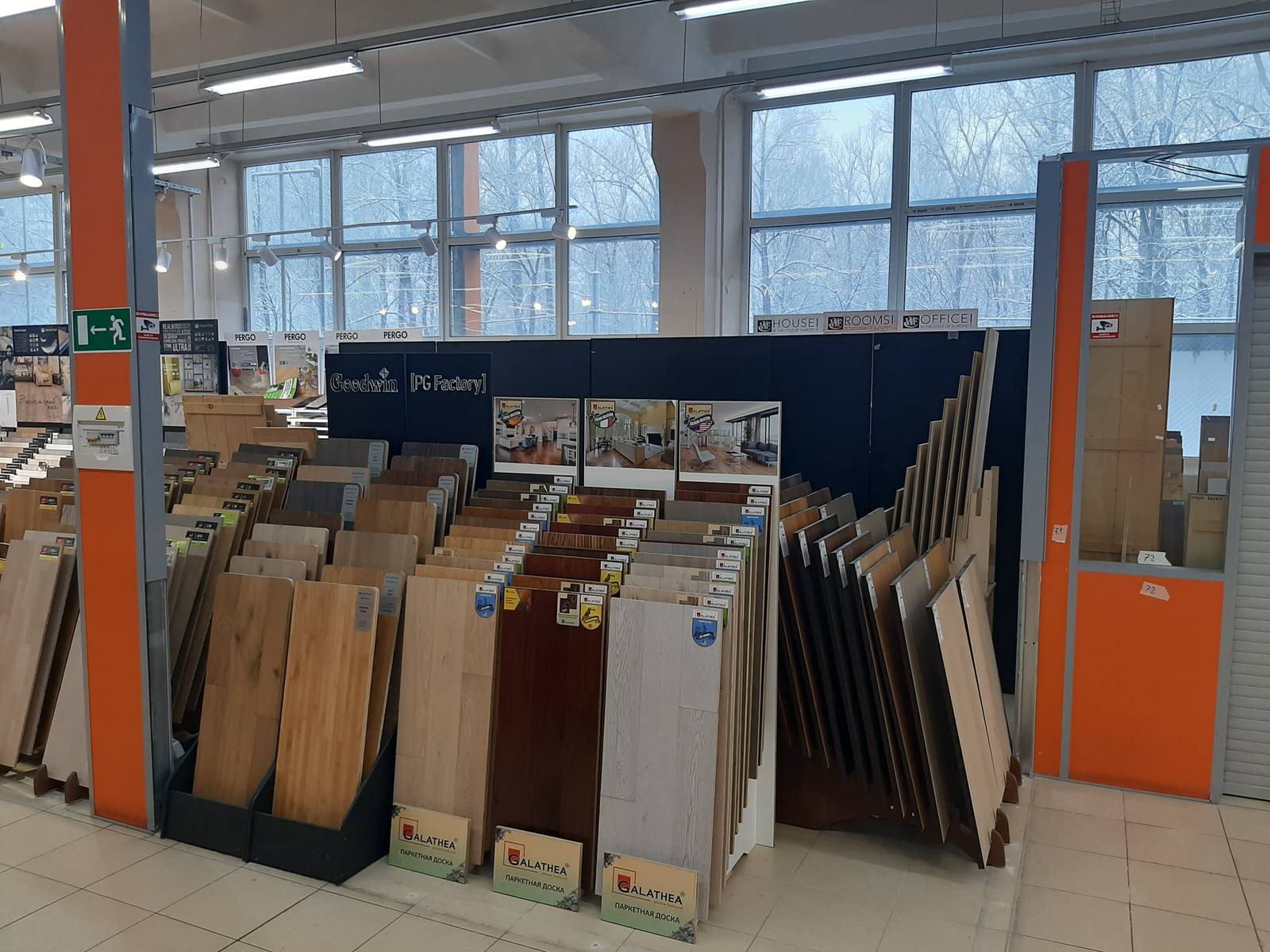 Паркет PRO в ТК "Бестужевский" СПб