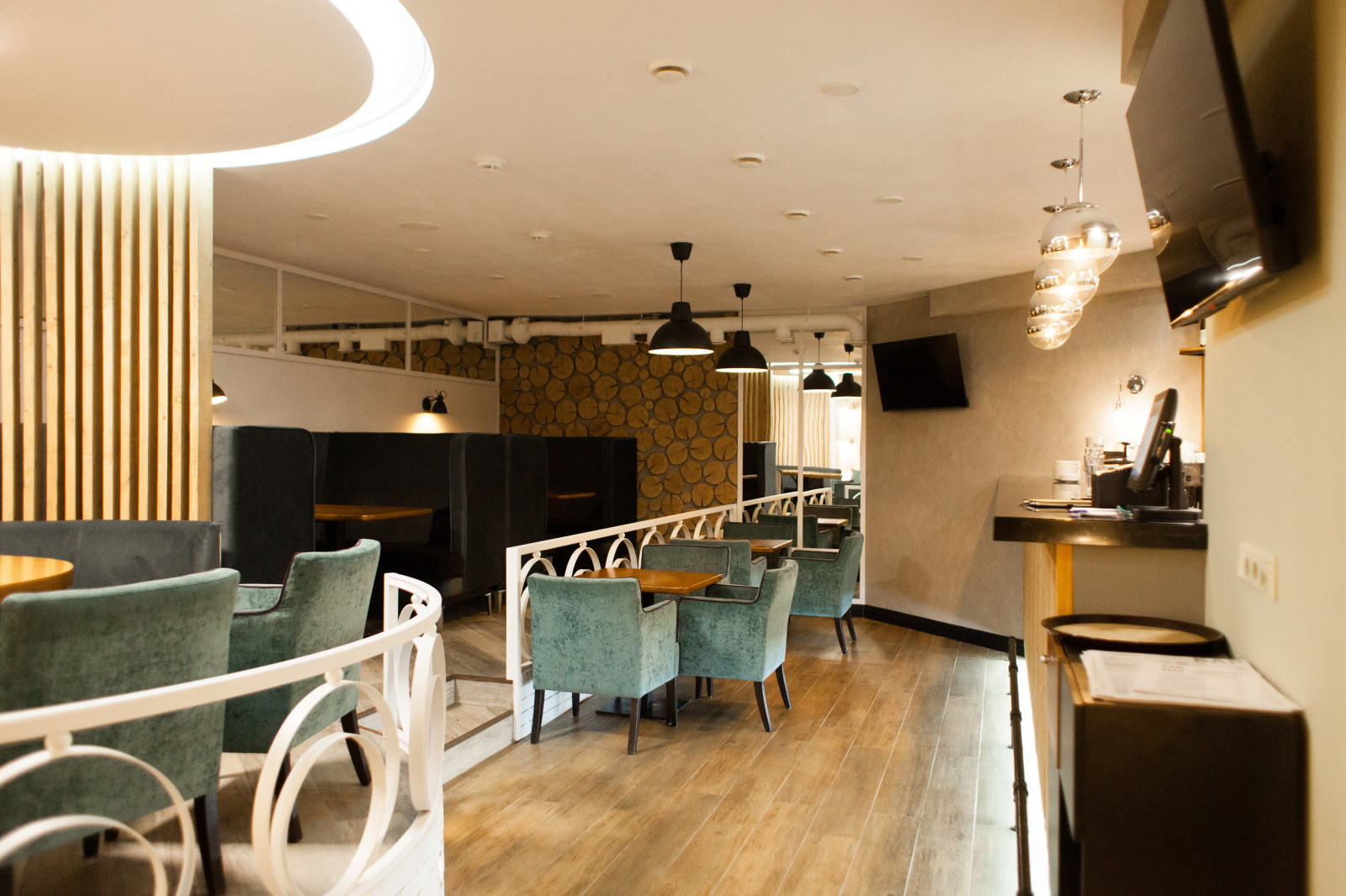 Кафе Коптильня на м-р Университетский