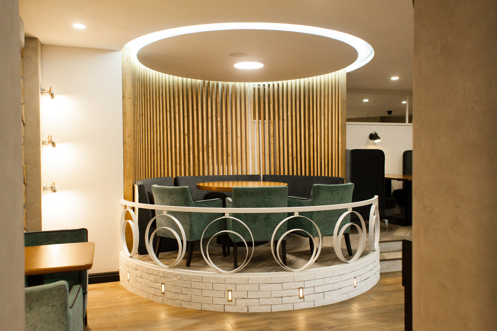 Кафе Коптильня на м-р Университетский