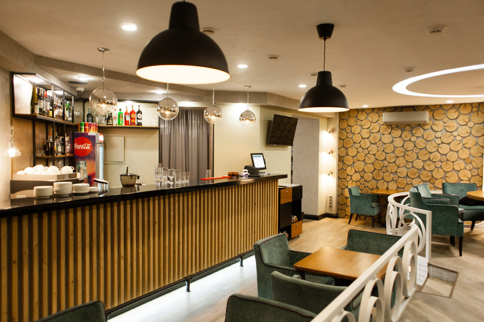 Кафе Коптильня на м-р Университетский