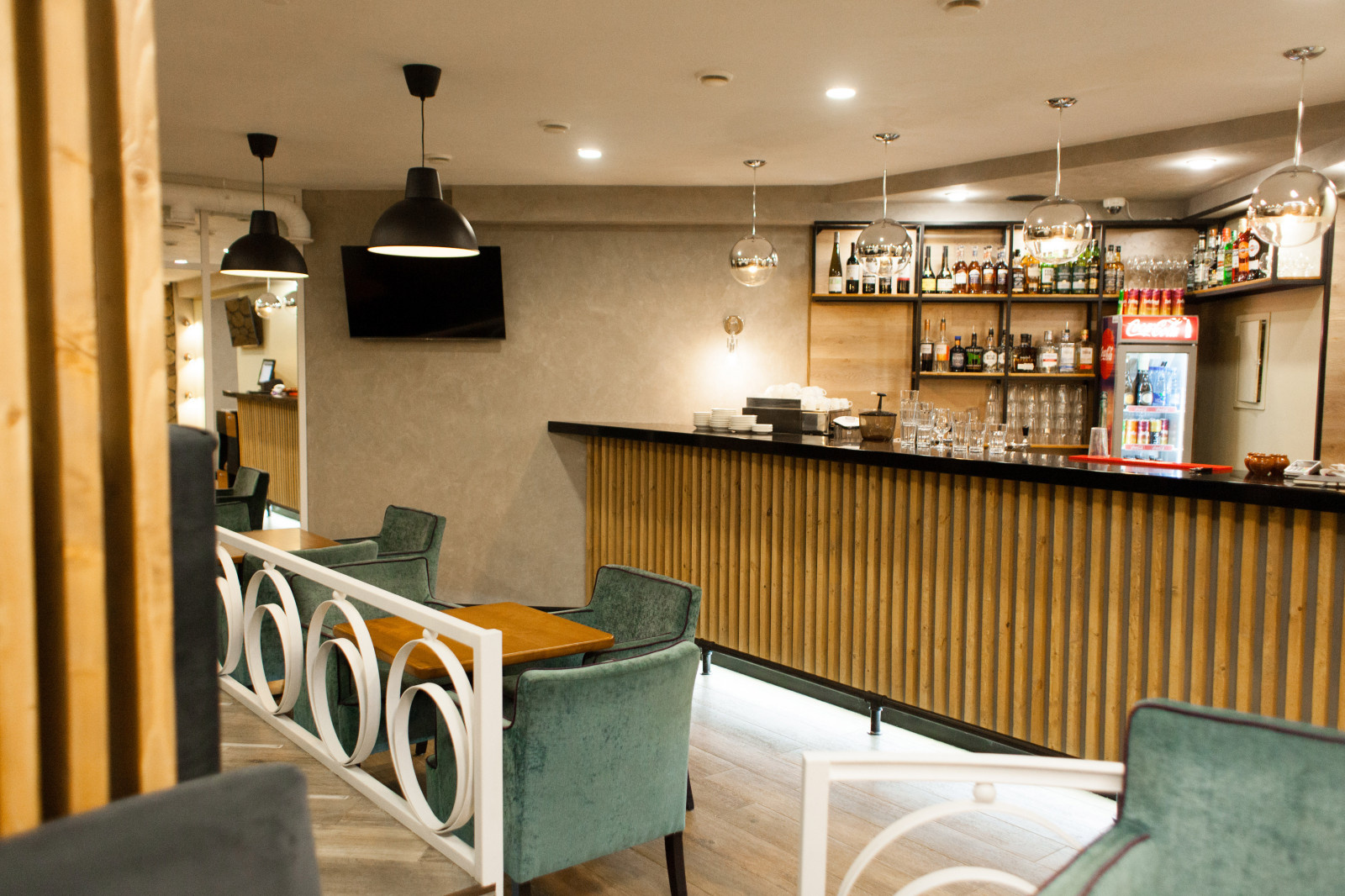 Кафе Коптильня на м-р Университетский