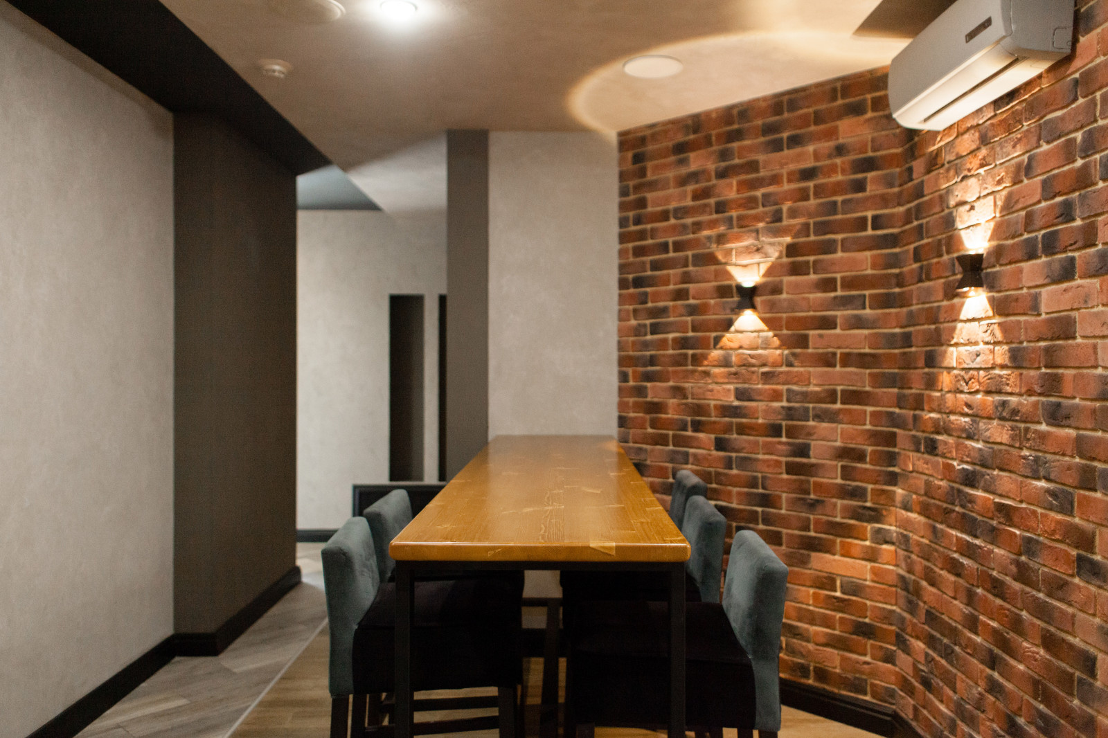 Кафе Коптильня на м-р Университетский