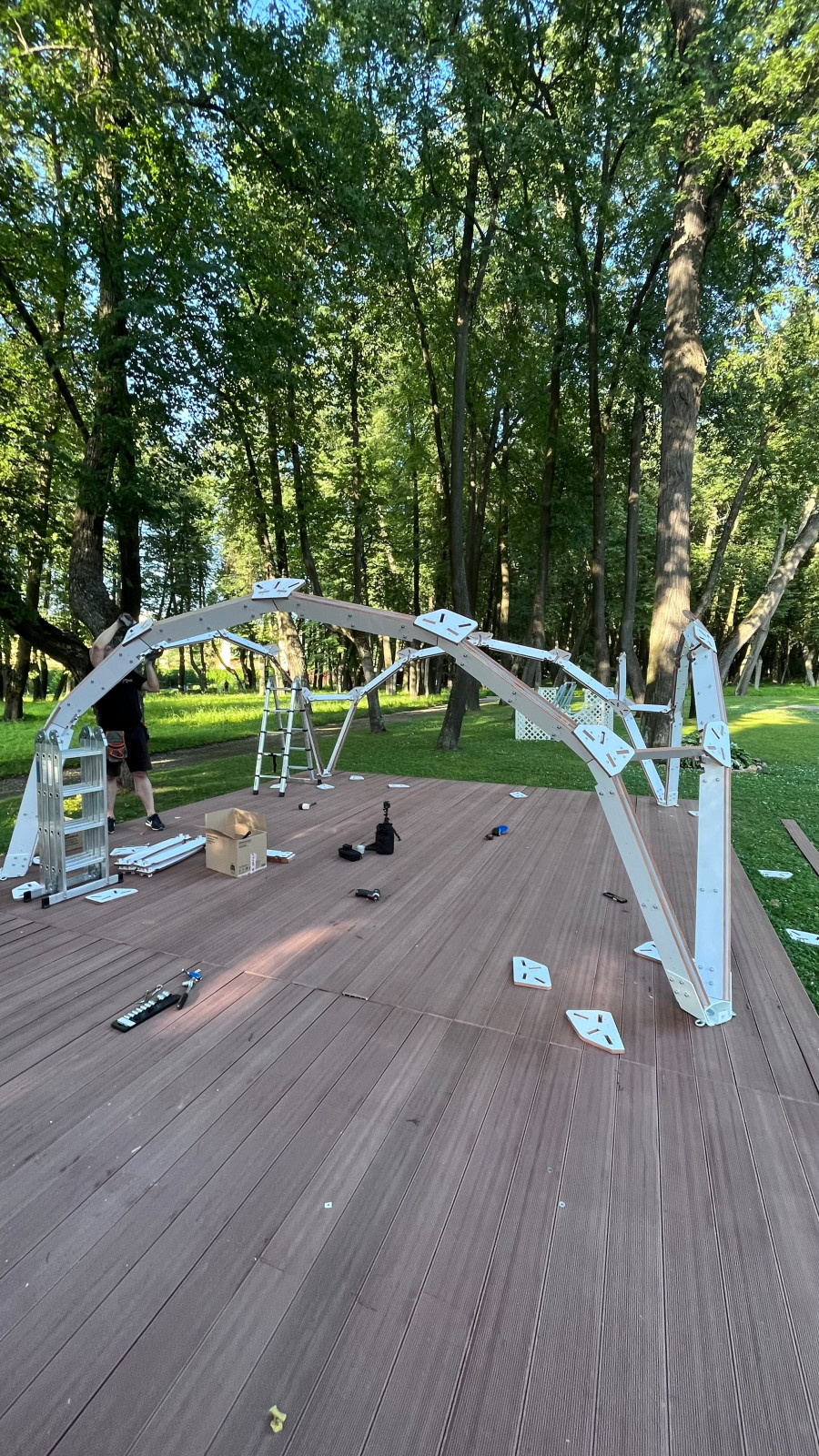 Беседка для усадьбы