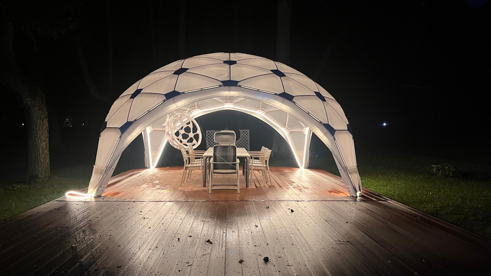 Беседка для усадьбы