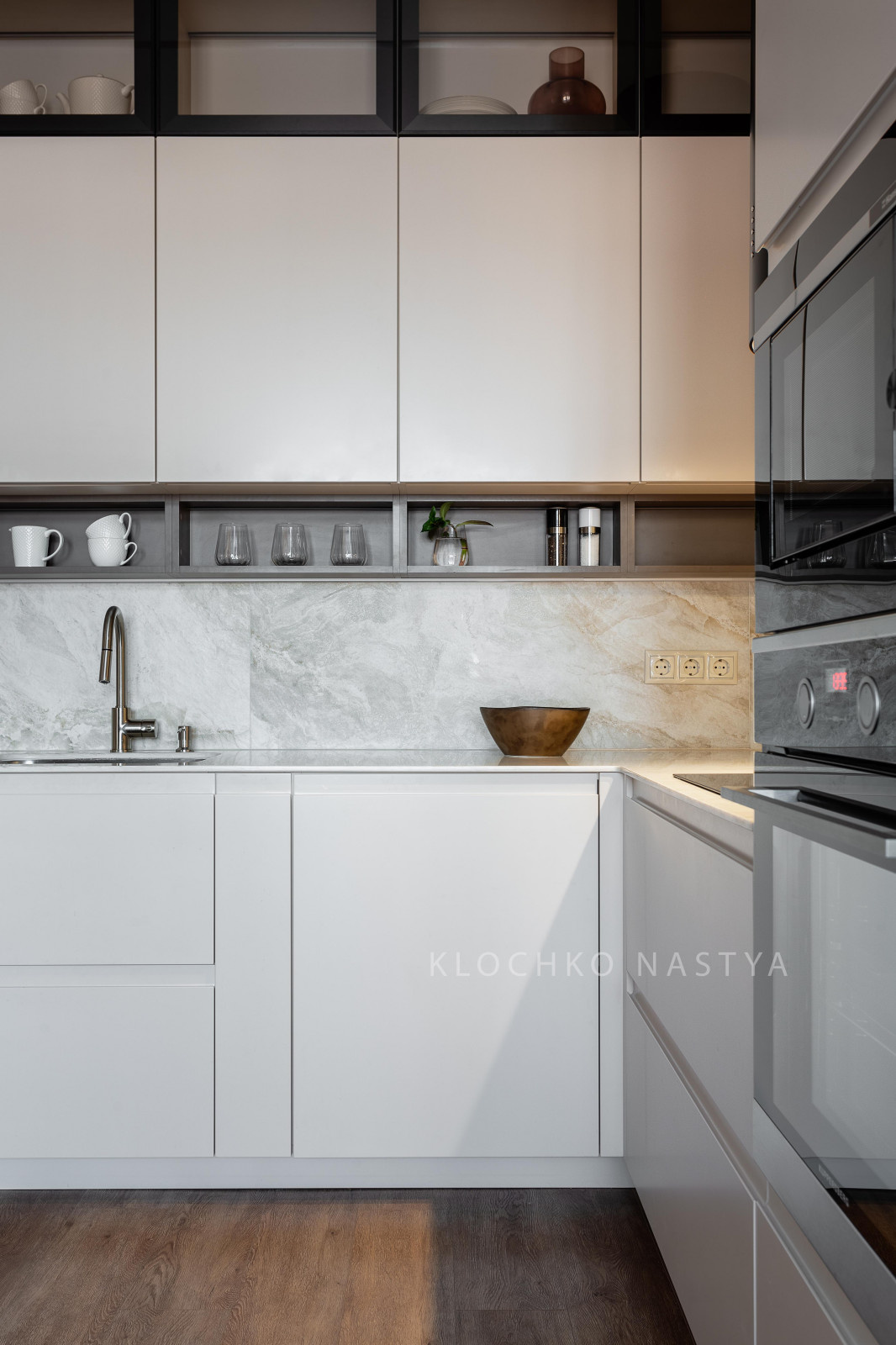 Малышка с двумя гардеробными