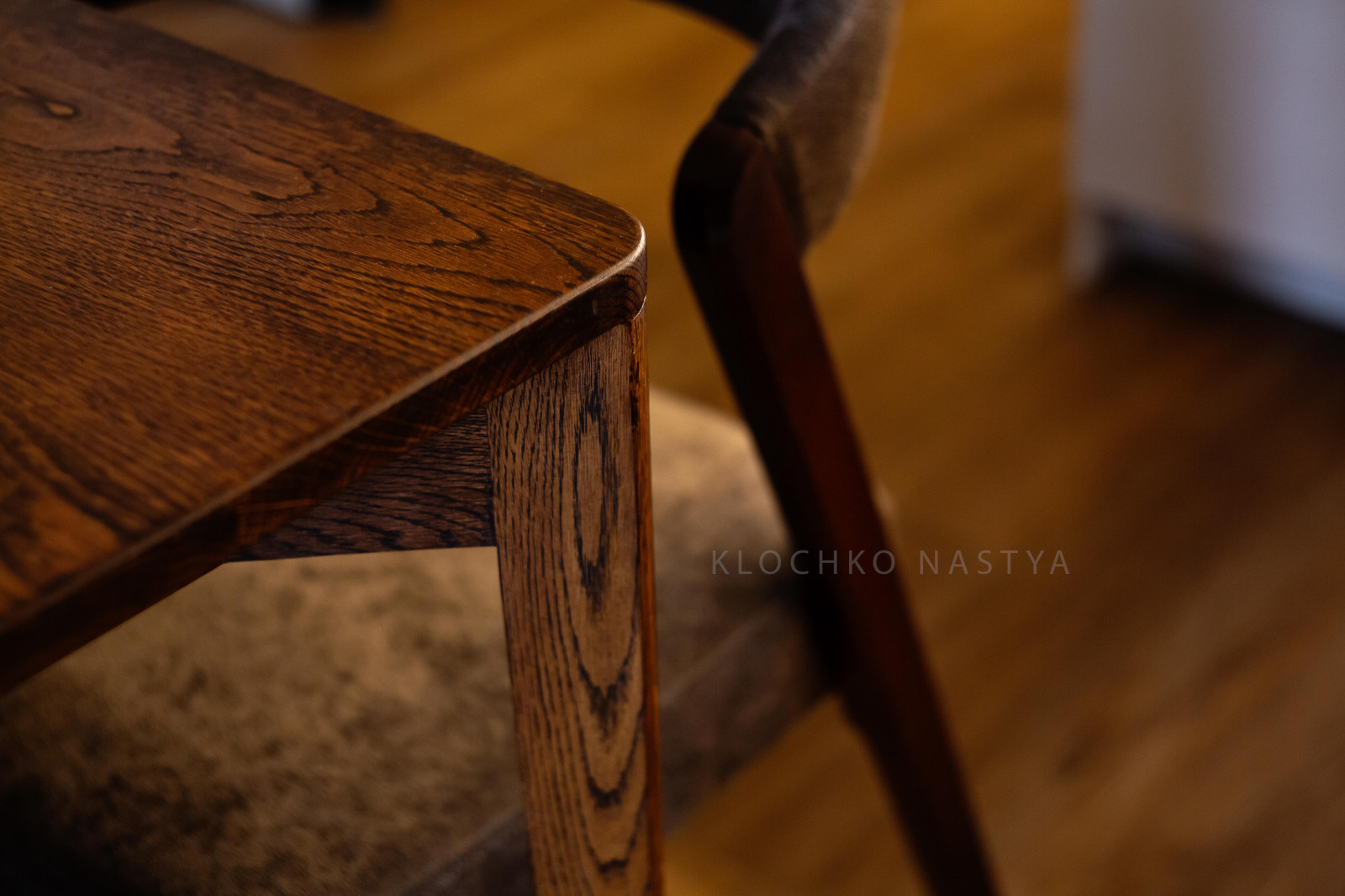 Малышка с двумя гардеробными