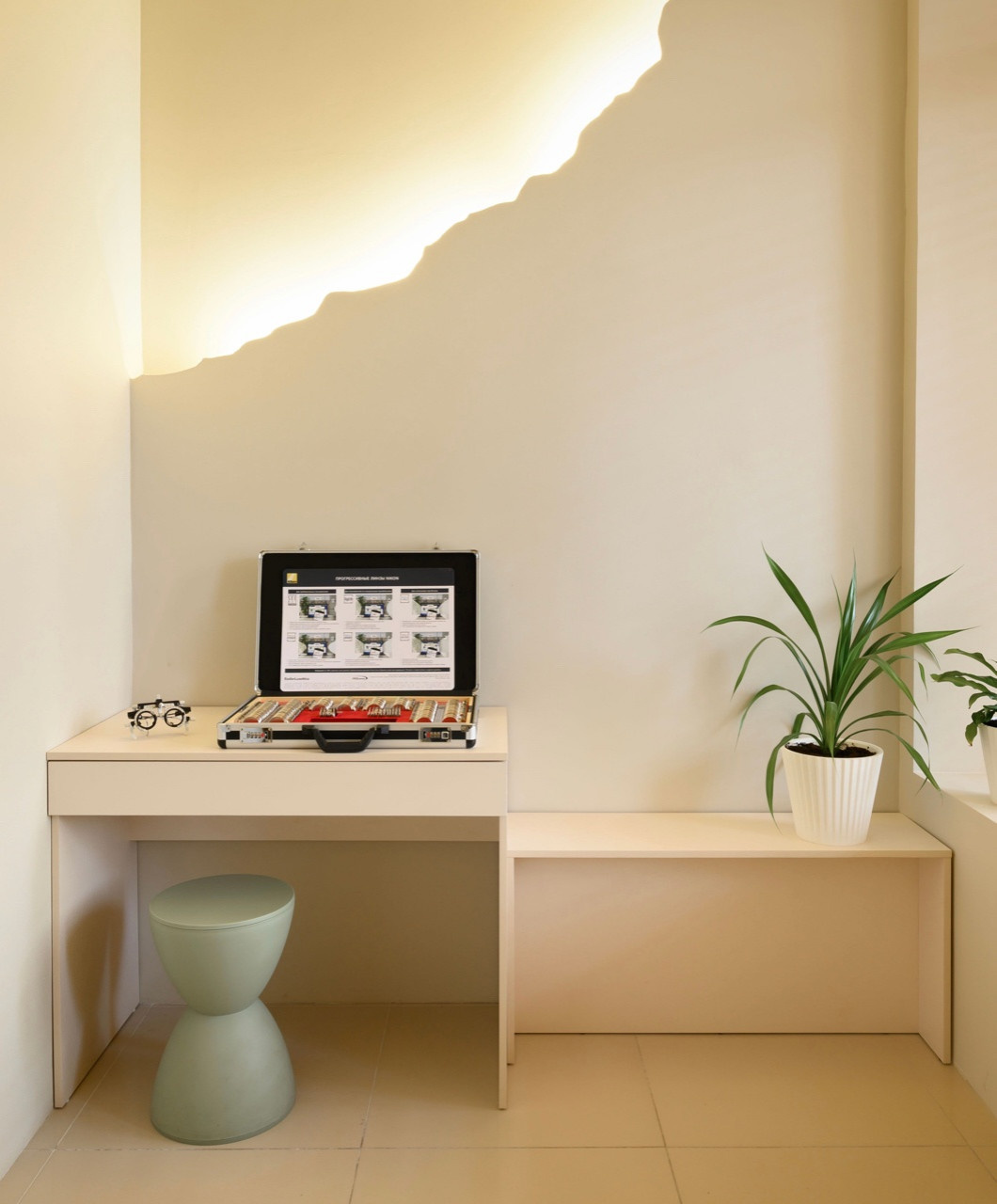 Оптика "Аюталь" / кабинет