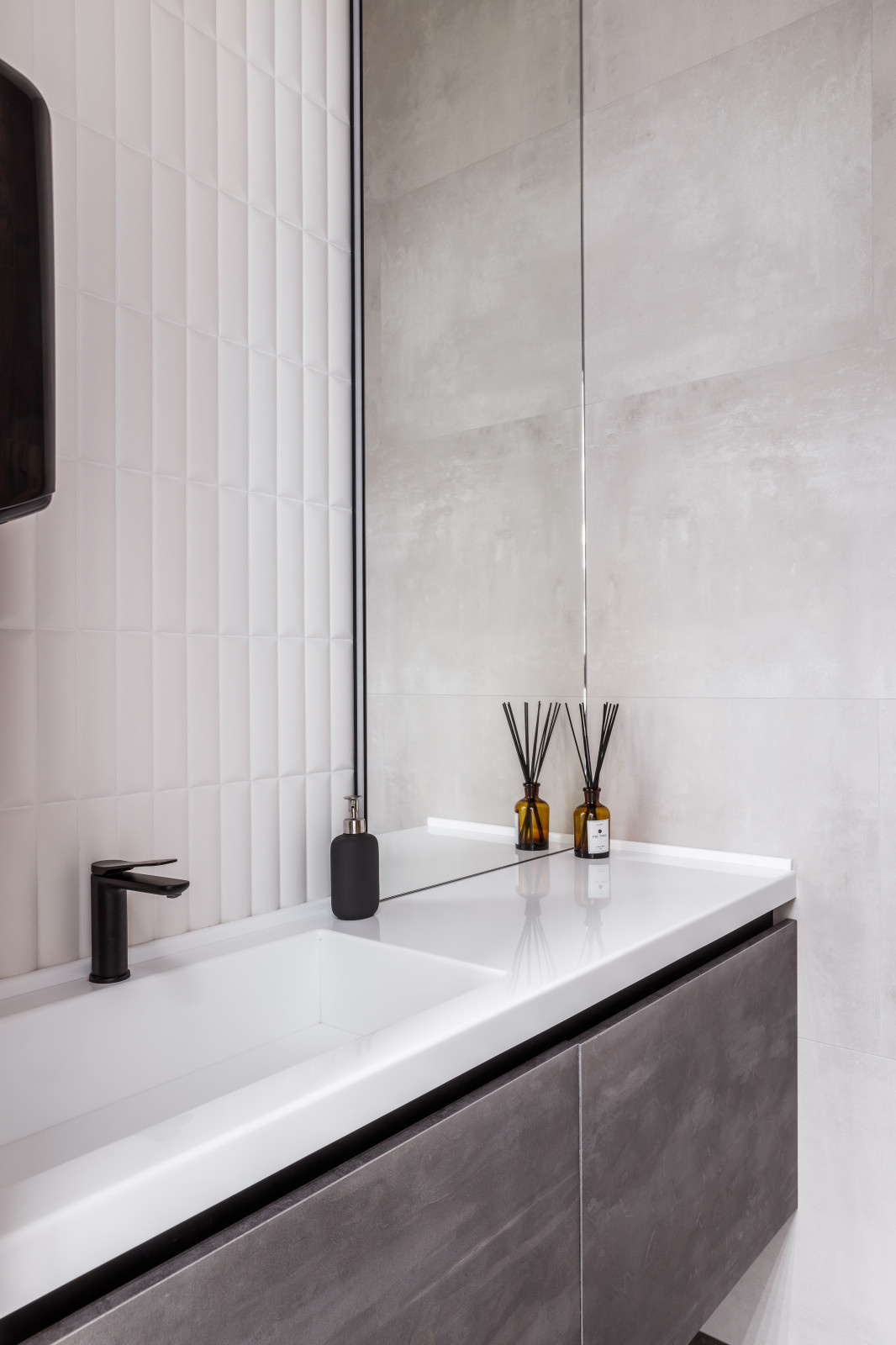 Тумба в ванну