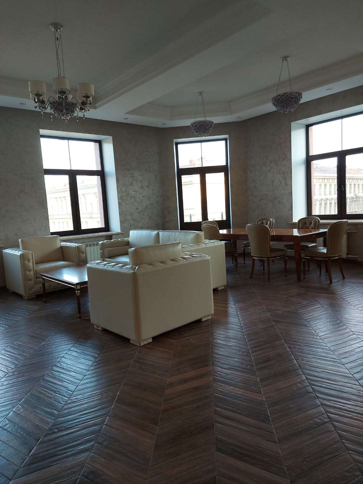 Квартира на Маяковской и люстра в Москве