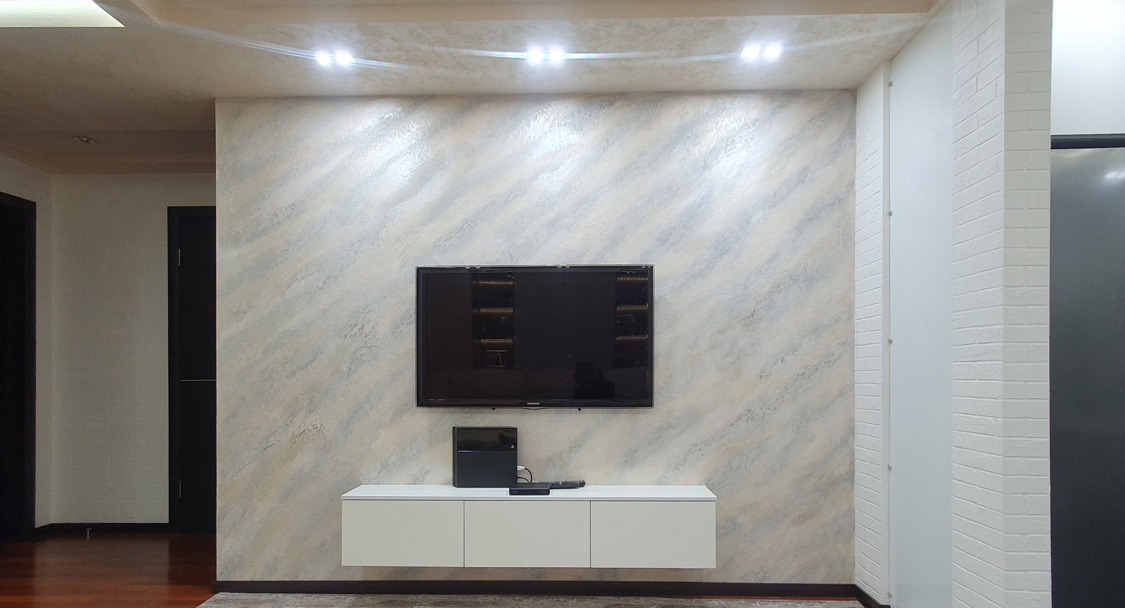 Из красного подвала в воздушный минимализм