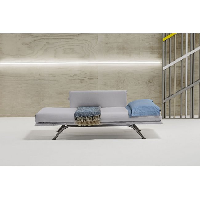 Итальянские диваны https://outlet-mebel.ru/italianskaya-mebel/italyanskie-kozhan