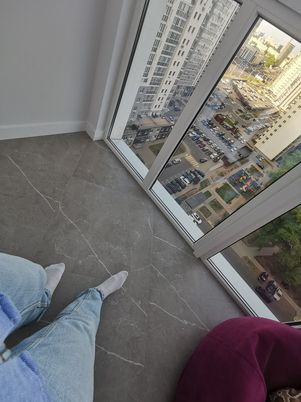 Пр. Дзержинского, 19