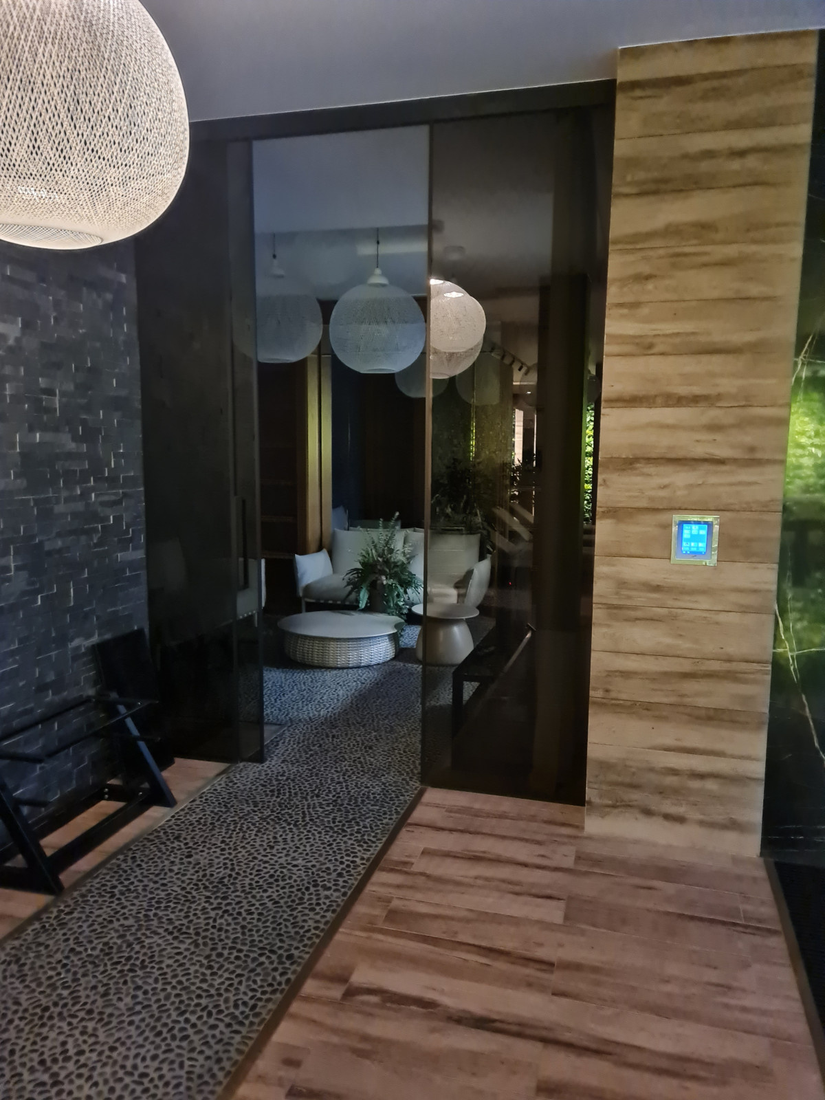 Перегородки из стекла