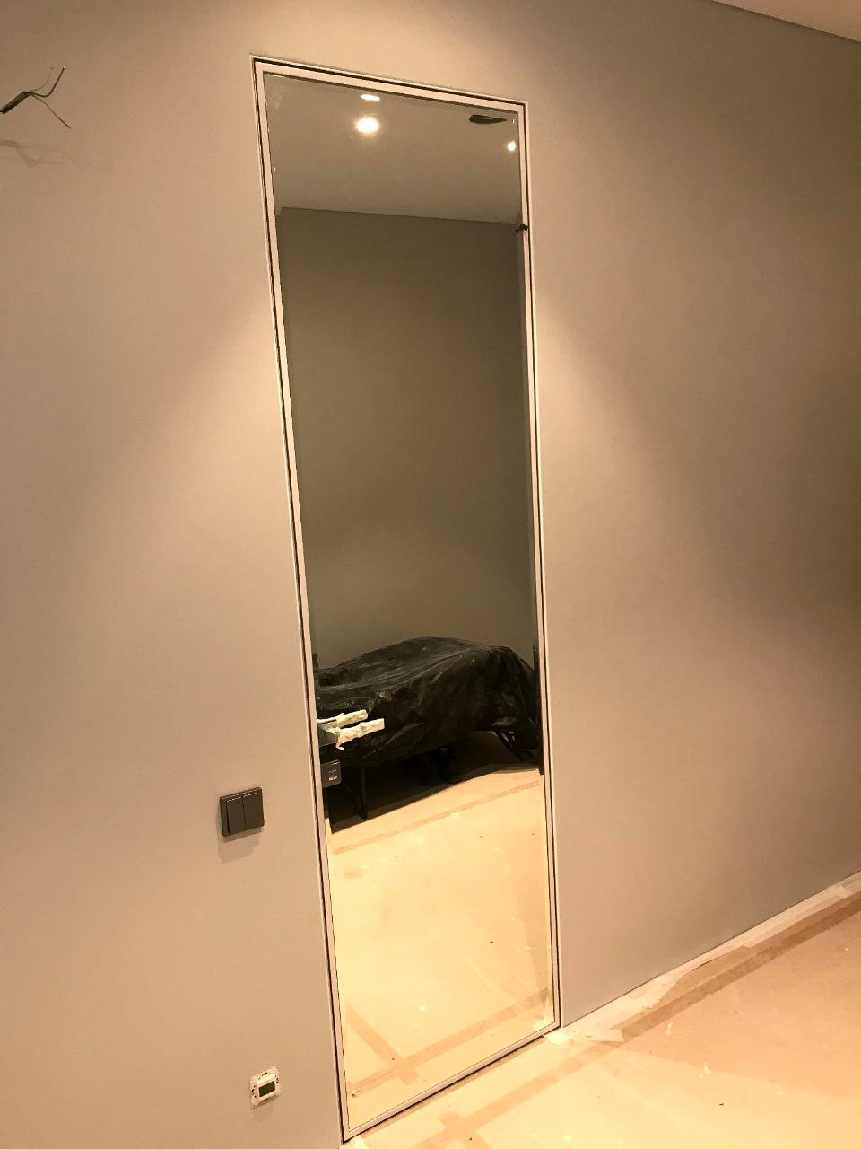 Стеклянные двери