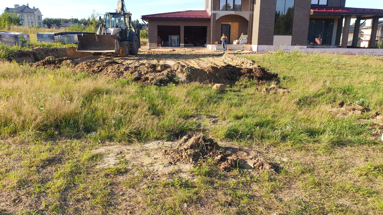 Благоустройство участка загородного дома, устройство дренажа и водоотведение