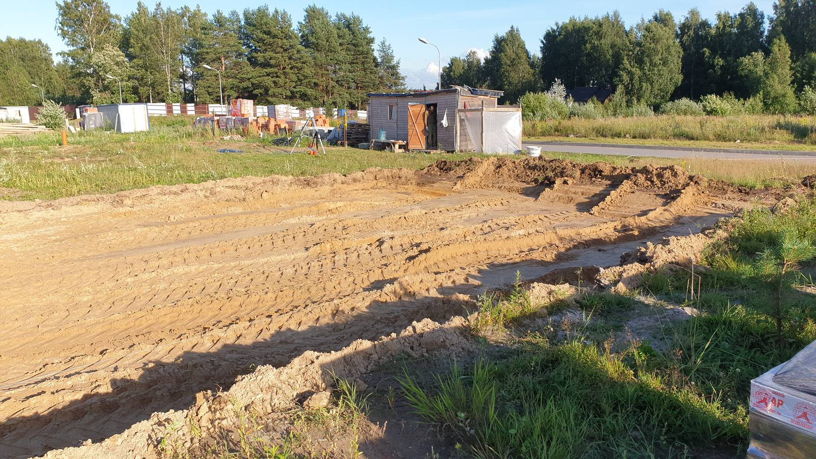 Благоустройство участка загородного дома, устройство дренажа и водоотведение