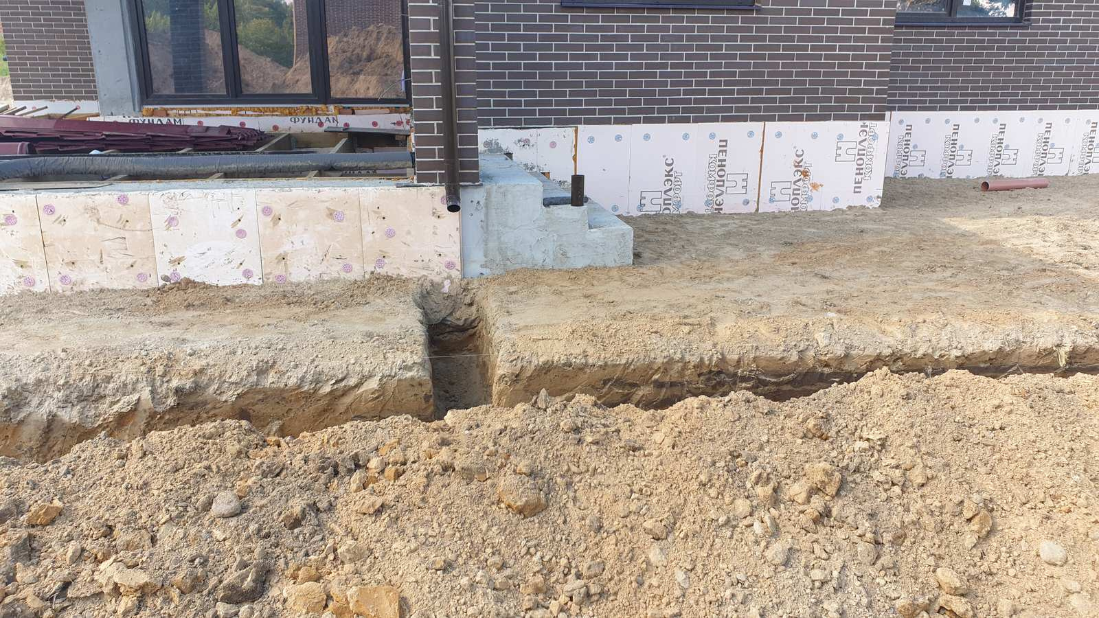 Благоустройство участка загородного дома, устройство дренажа и водоотведение