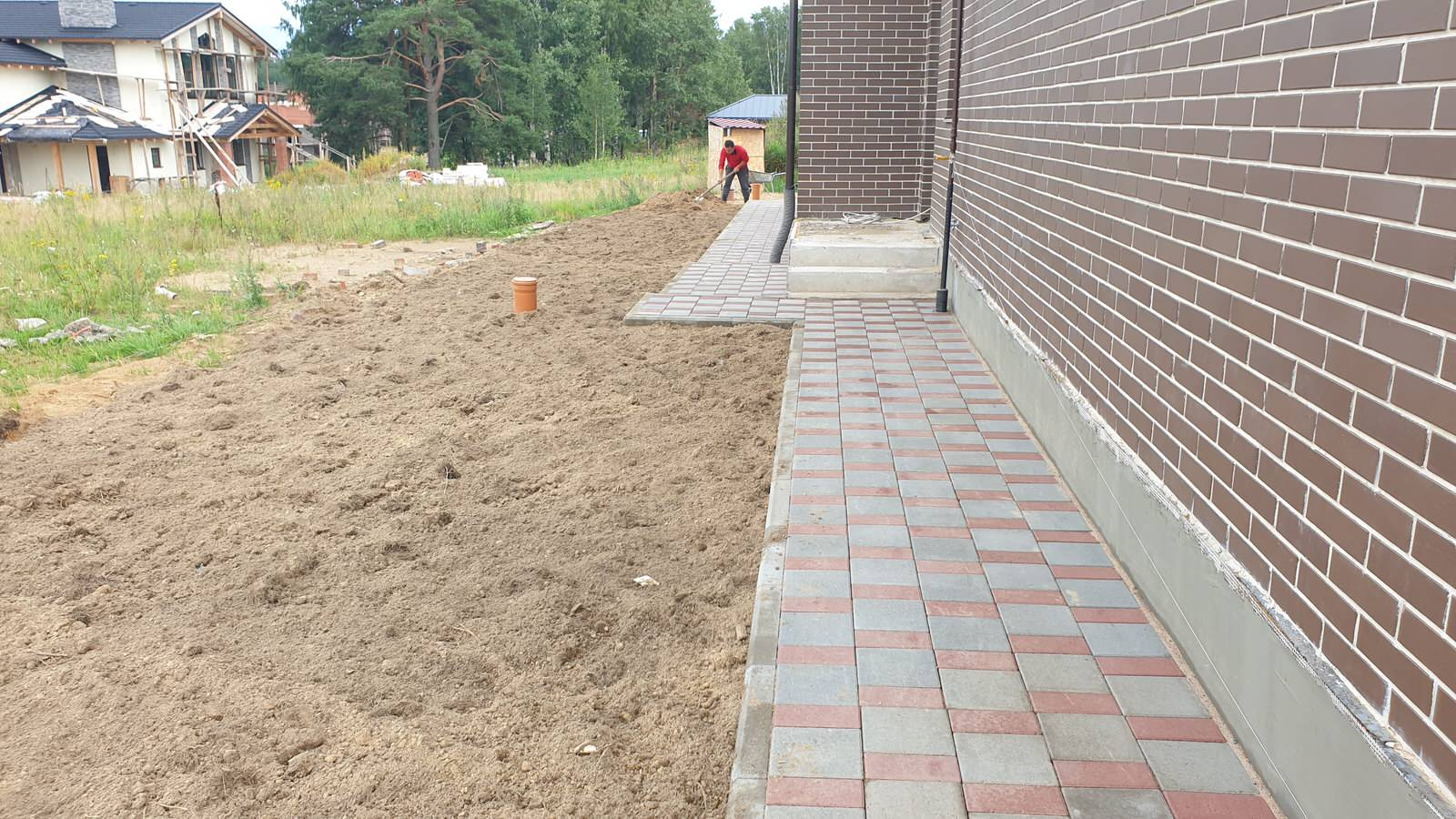 Благоустройство участка загородного дома, устройство дренажа и водоотведение