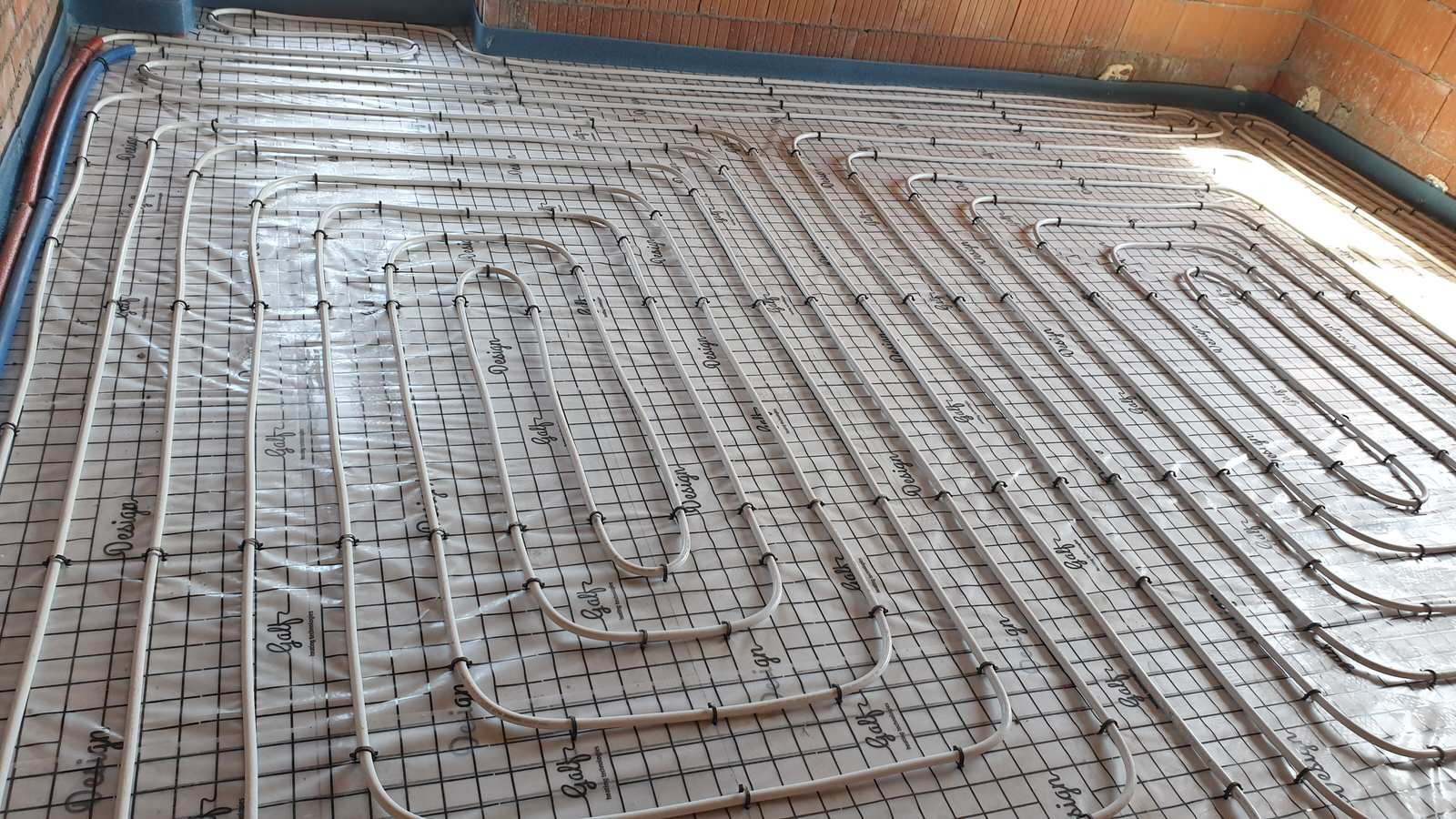 Монтаж Отопления и сантехники в частном доме