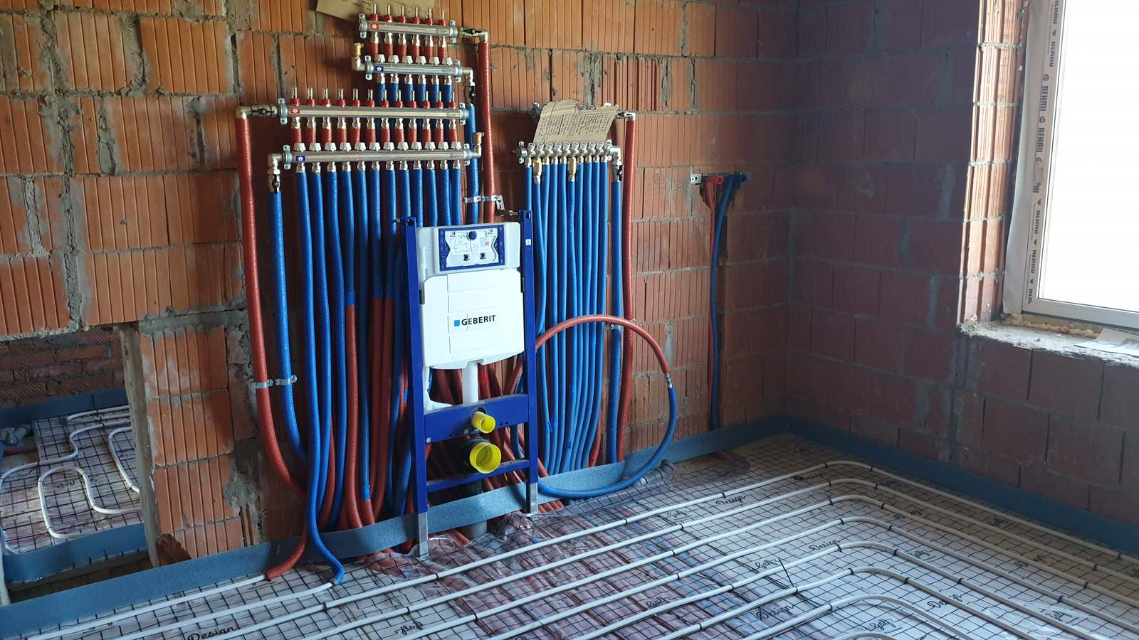 Монтаж Отопления и сантехники в частном доме