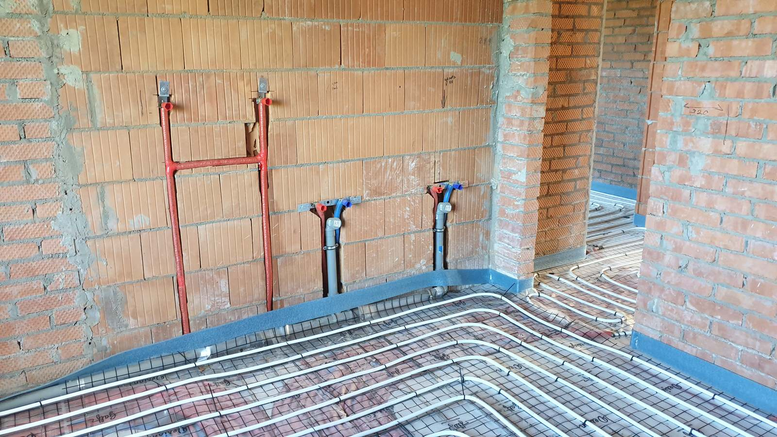 Монтаж Отопления и сантехники в частном доме