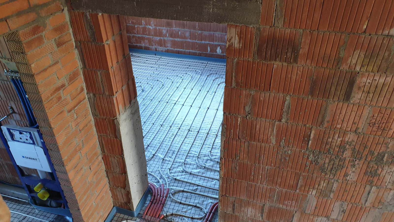 Монтаж Отопления и сантехники в частном доме