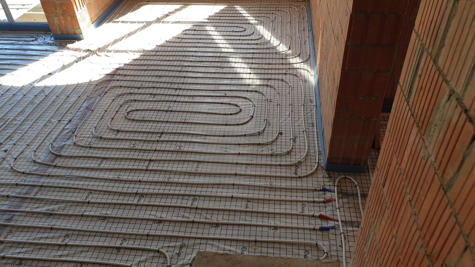 Монтаж Отопления и сантехники в частном доме