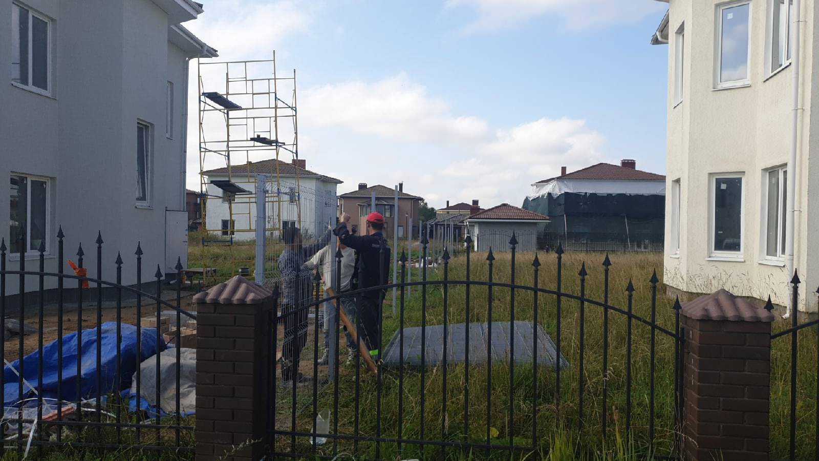 Ограждение участка в частном доме