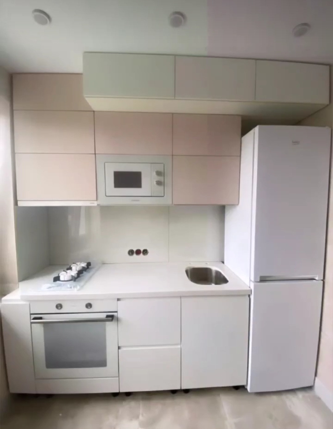 Светлая квартира 60 м2.