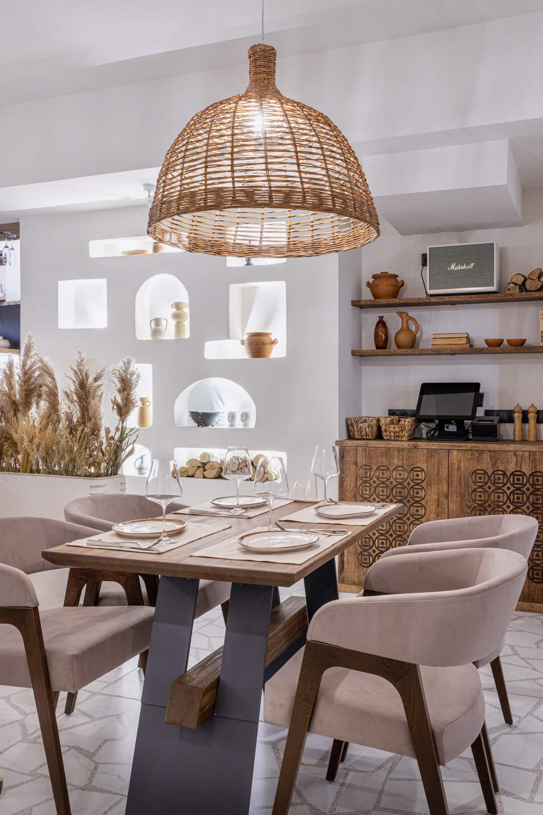 Ресторан Вардзия