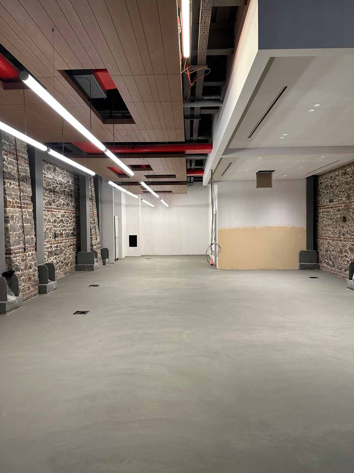 Mercan Holding headquarters lighting