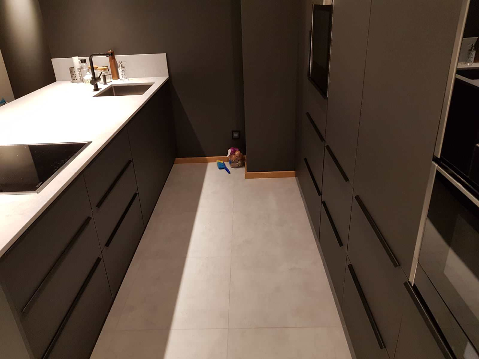 Кухня в современном интерьере