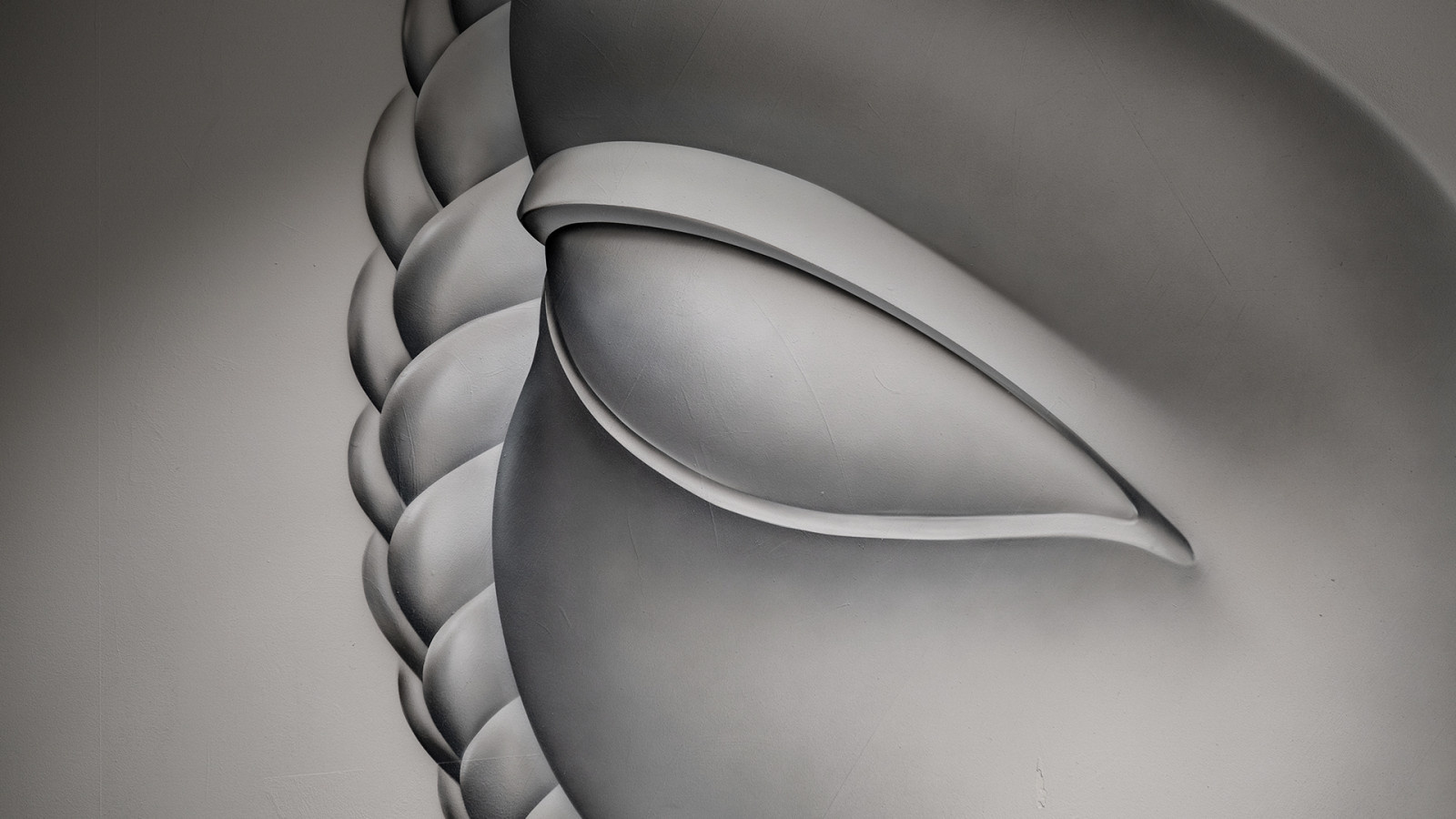 Детали росписи в интерьере клуба