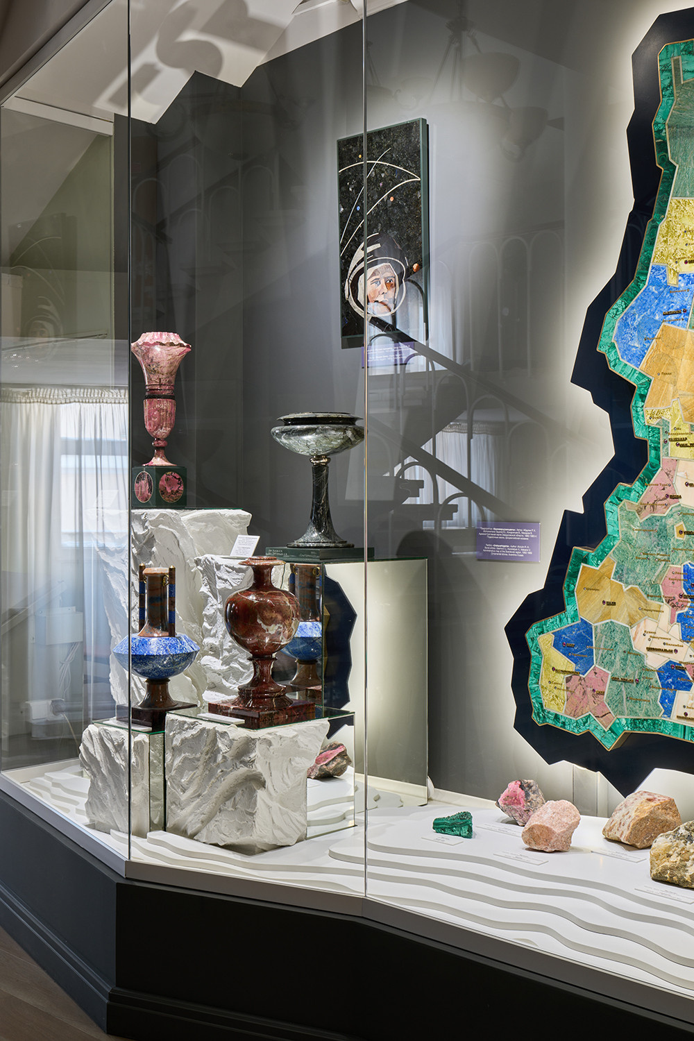 Музей истории камнерезного и ювелирного исксства