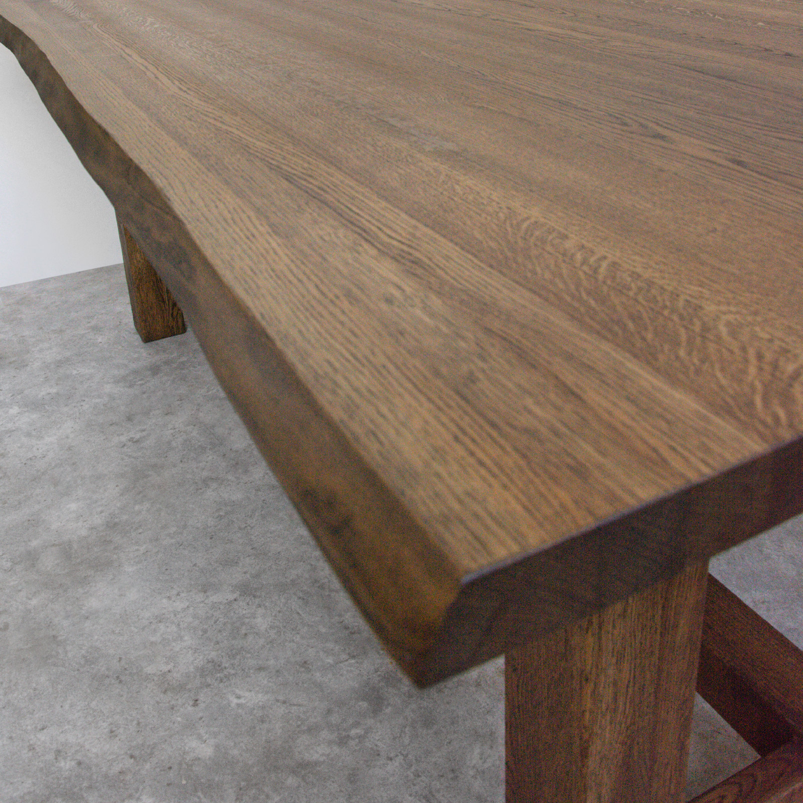 Обеденный стол из массива натурального дерева дуб стол на заказ