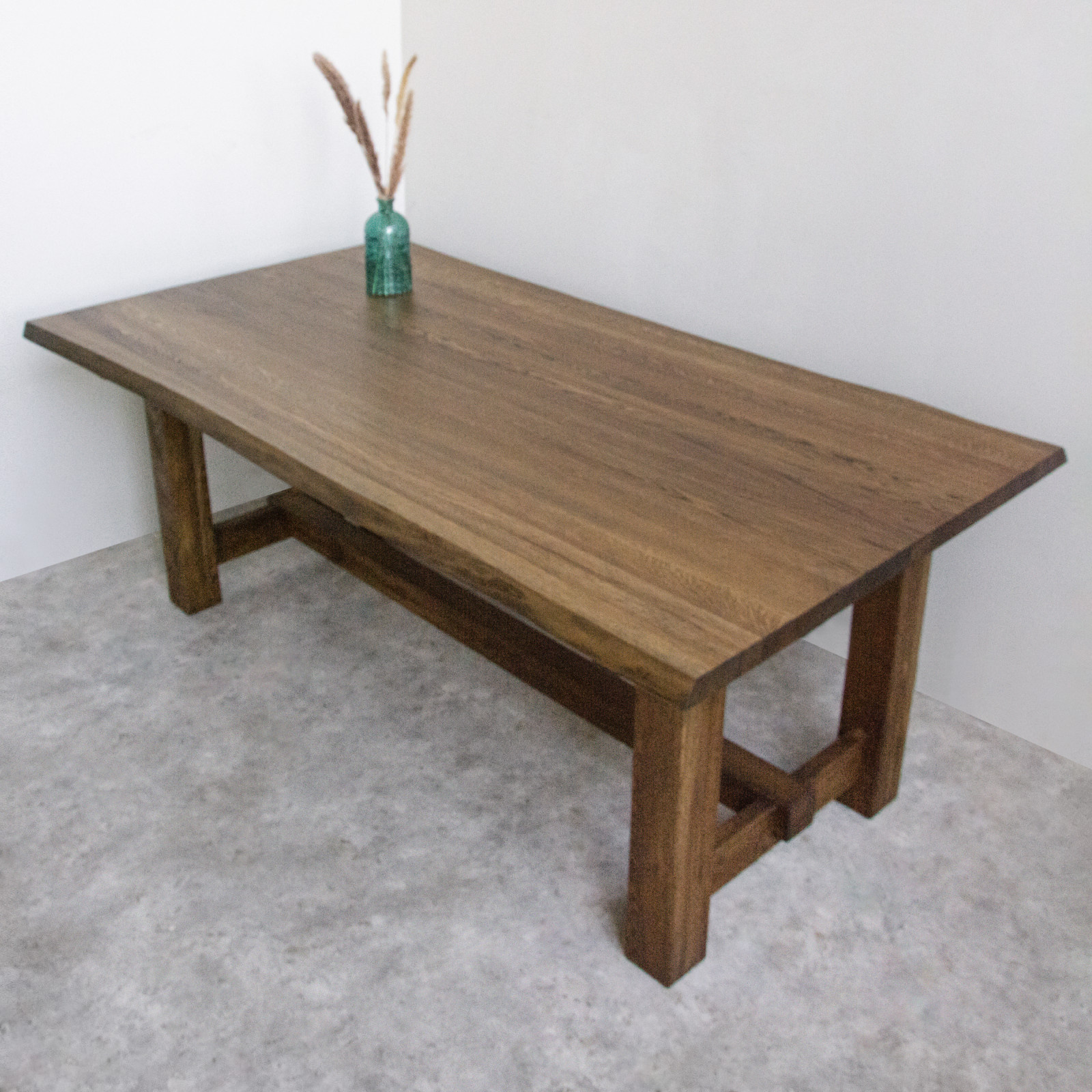 Обеденный стол из массива натурального дерева дуб стол на заказ