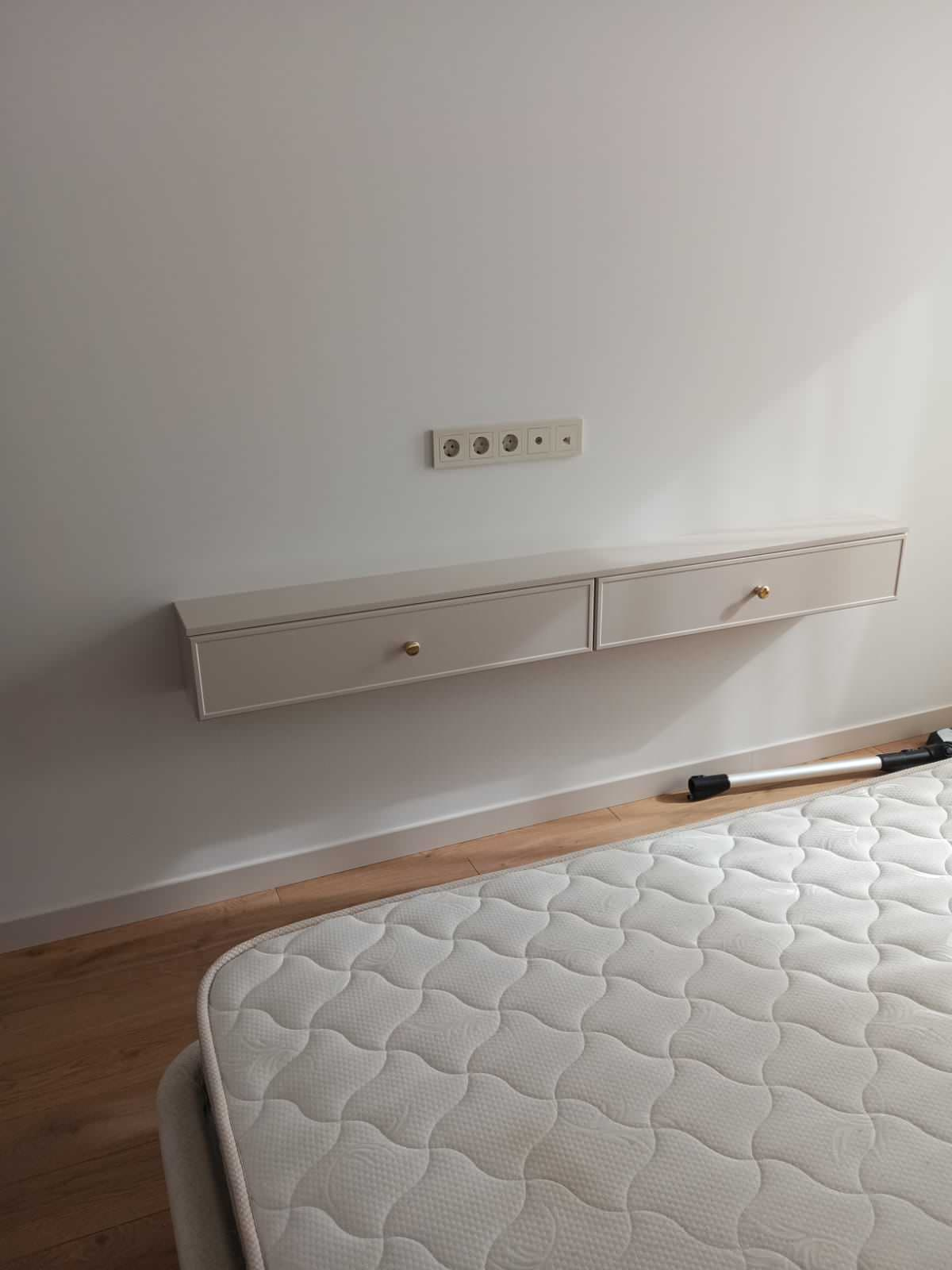 Прикроватные подвесные тумбы