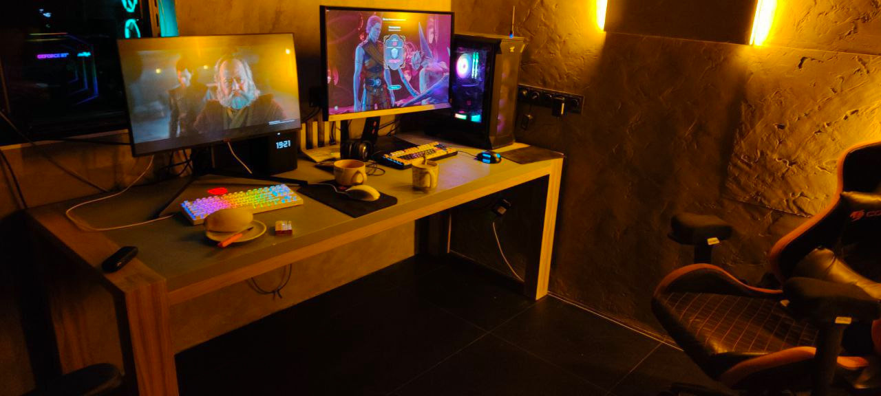 Обложка проекта: Стол бетон + массив заказать купить письменный обеденный компьютерный