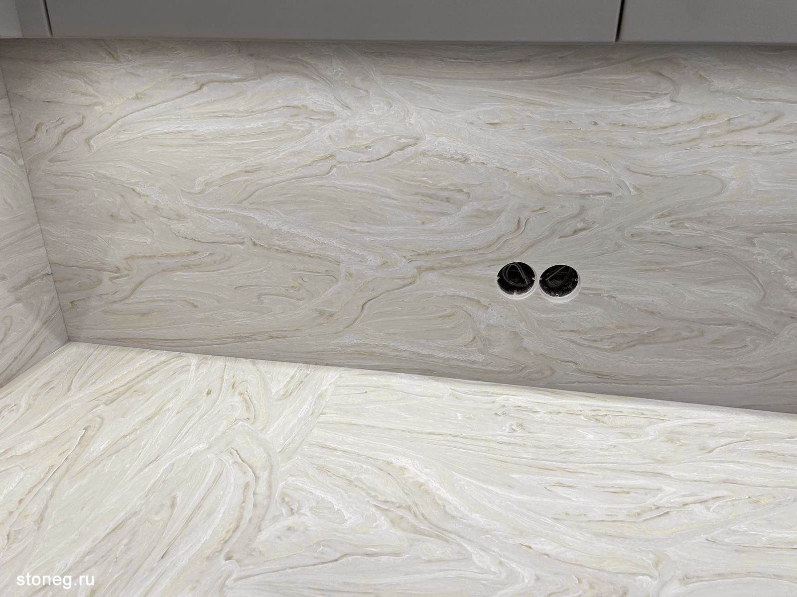 Мраморные текстуры в современном интерьере кухни