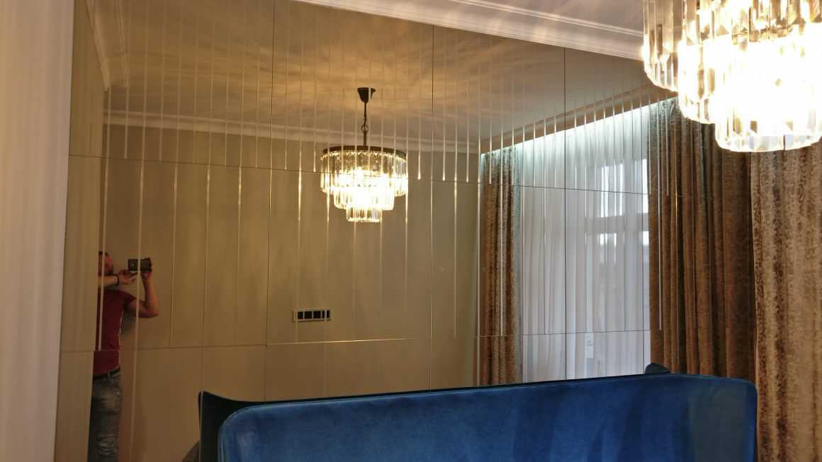 Зеркальное панно