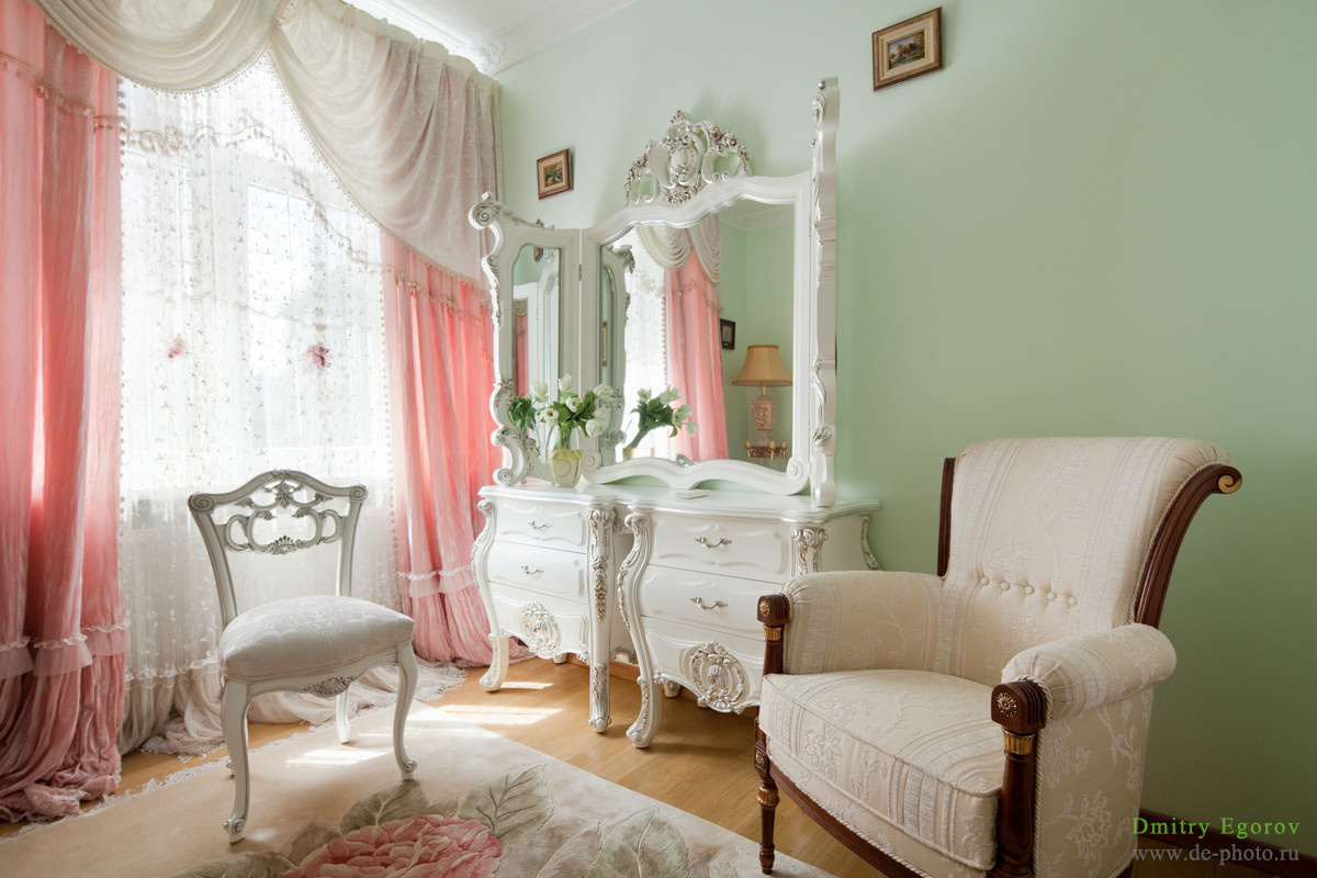 Квартира на Остоженке, Москва