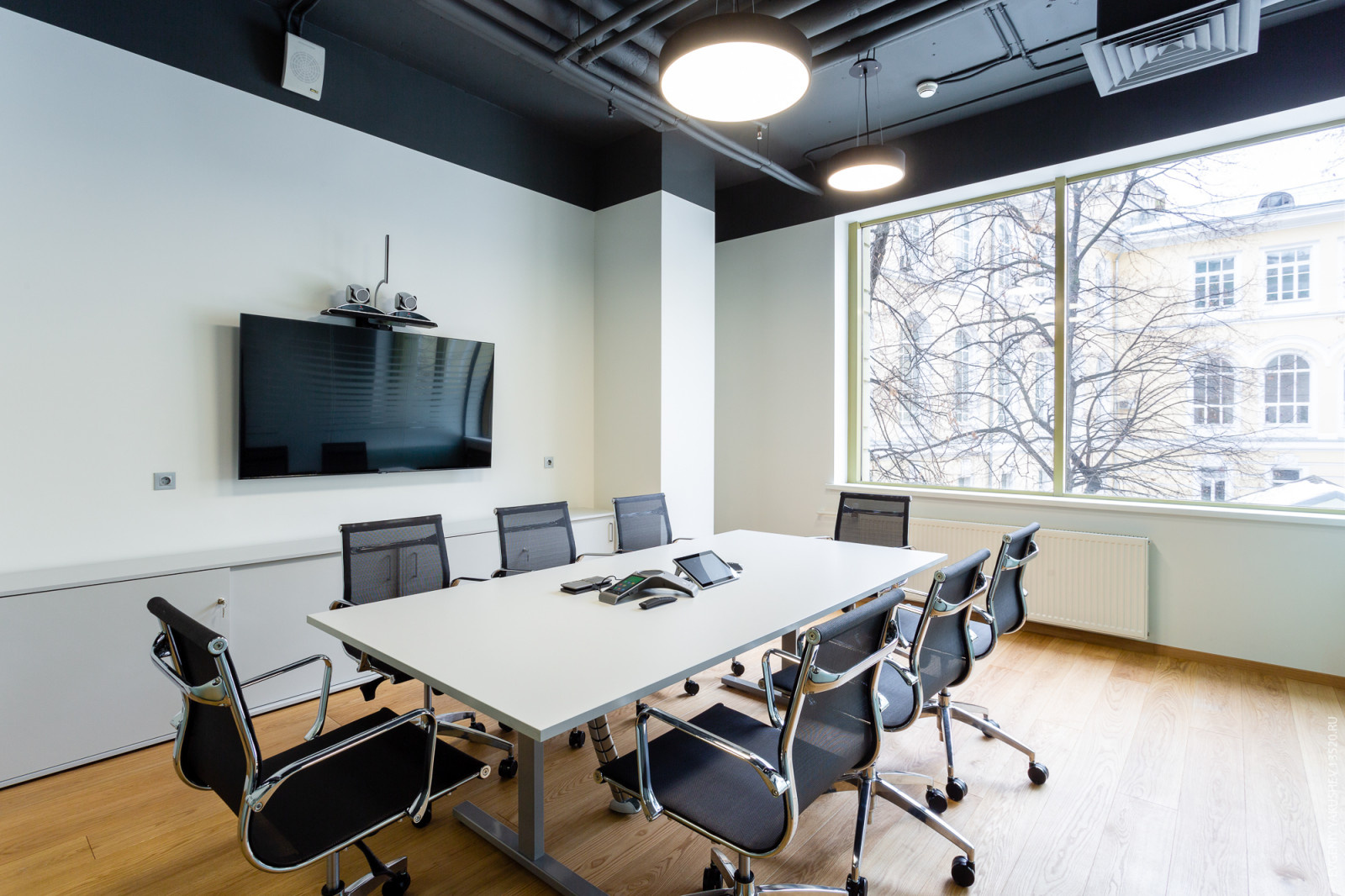 Office in Romanov Dvor Business Center, Moscow